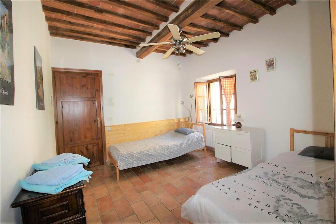 Lo Scricciolo Apartment Montecastelli Pisano Exterior photo